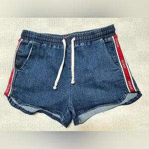 Vintage Y2K GUESS Denim Shorts with Red Label and White Drawstrings